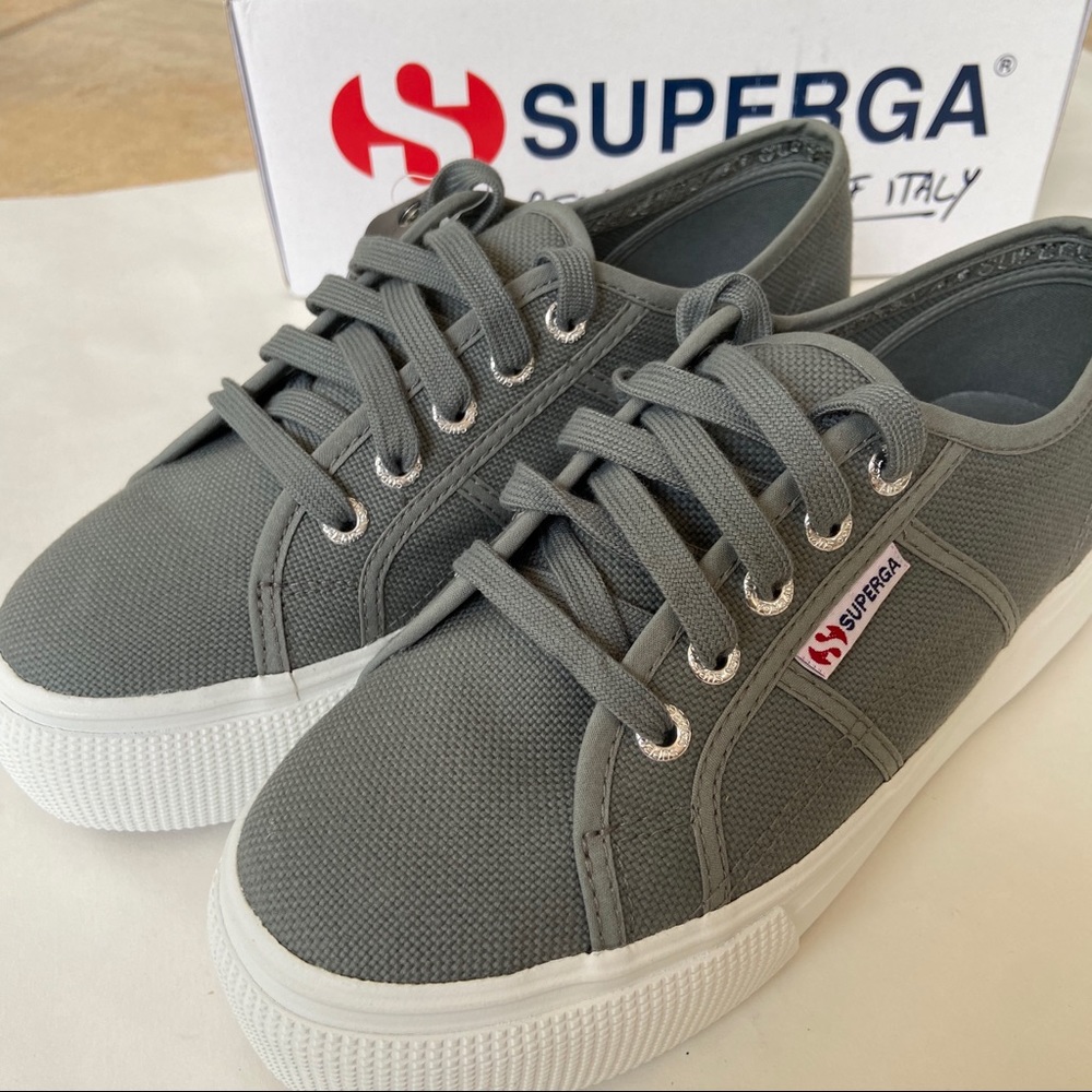 NWT Grey Superga Platform Shoes